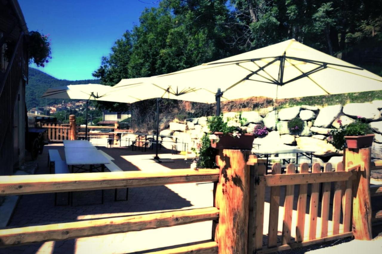 Cascina Del Sole Villa Asso ภายนอก รูปภาพ
