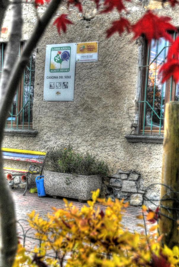 Cascina Del Sole Villa Asso ภายนอก รูปภาพ