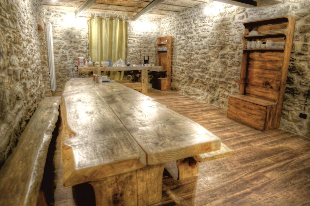 Cascina Del Sole Villa Asso ภายนอก รูปภาพ